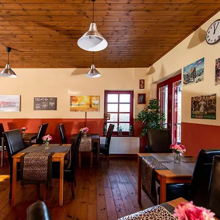 Natali Vendeghaz Es Etterem Matra Matraszentlaszlo