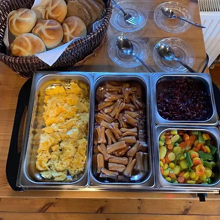 Natali Vendeghaz Es Etterem Matra Gæstehus